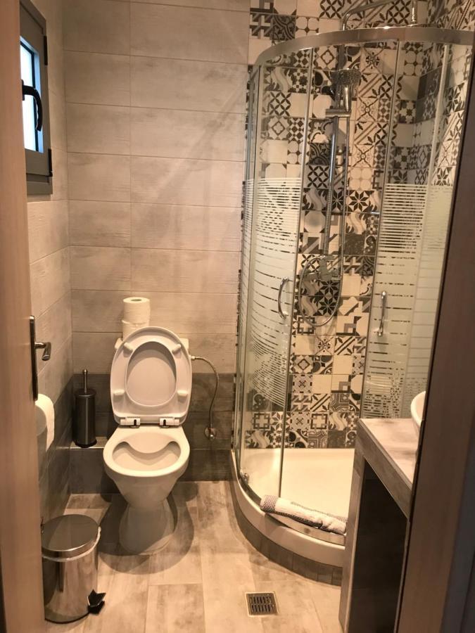 Savvas House Hotel Néosz Marmarász Kültér fotó